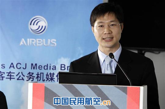 ¹(w)޹˾Ј(chng)N(xio)۲(jng)xB¹տ͹(w)C\I(yng)r