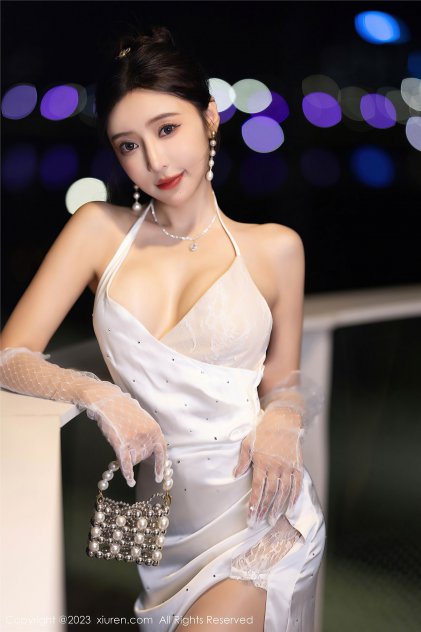 极品白 虎 女视频海报