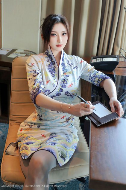 国产女女互摸互慰在线观看海报