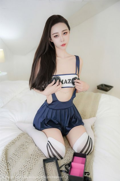 欧美亚洲日本淘宝中文字幕海报