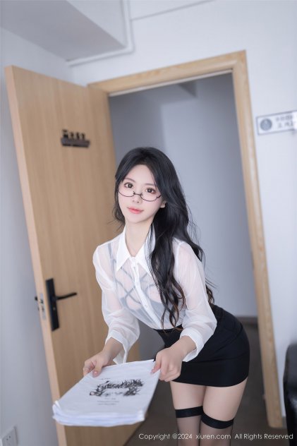 激情综合色五月丁香六月亚洲小说海报